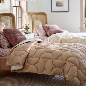 Anthropologie Polaire Solid Quilt Queen with Euro Shams